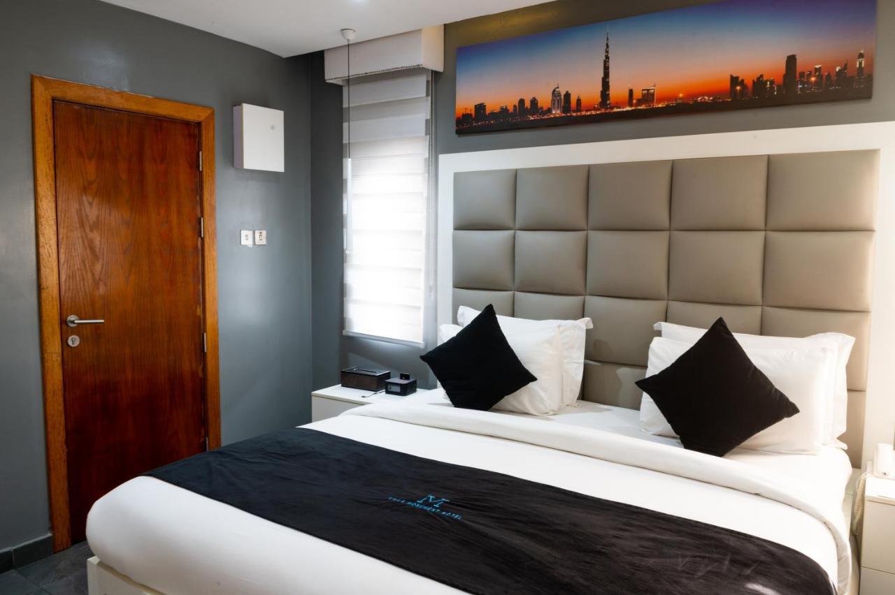 Villa Monument Hotel Aliayabiagba Екстер'єр фото