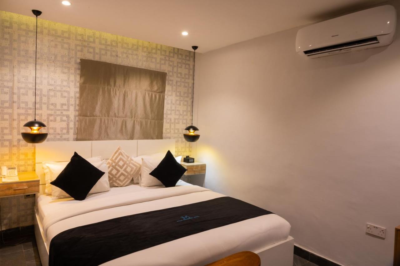 Villa Monument Hotel Aliayabiagba Екстер'єр фото
