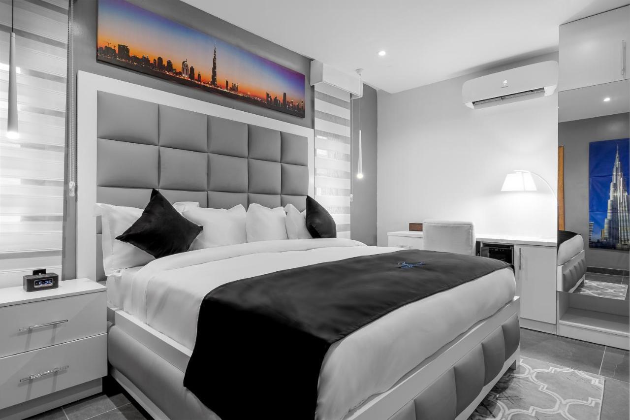 Villa Monument Hotel Aliayabiagba Екстер'єр фото